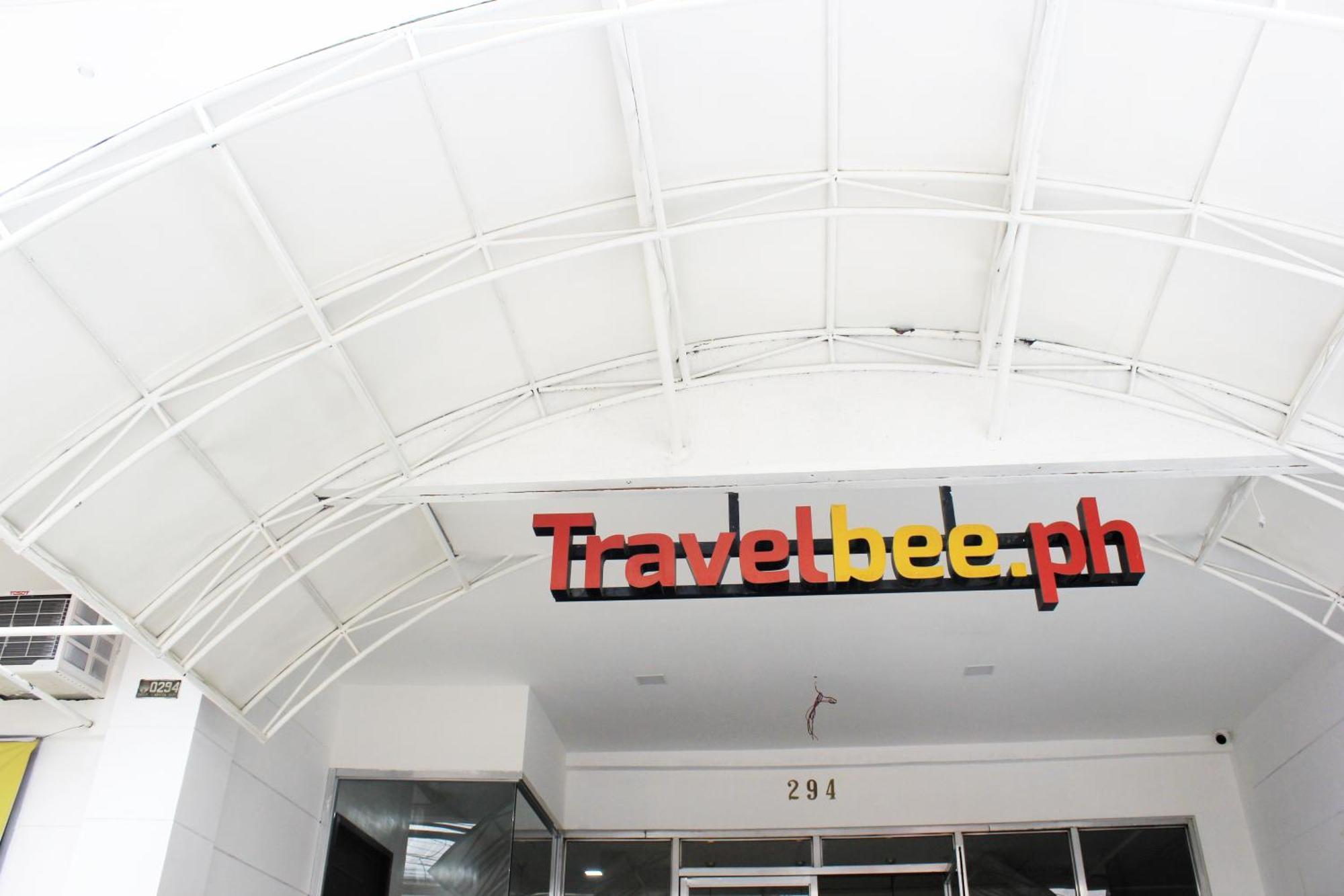 Travelbee Capitol Inn Cebú Exterior foto