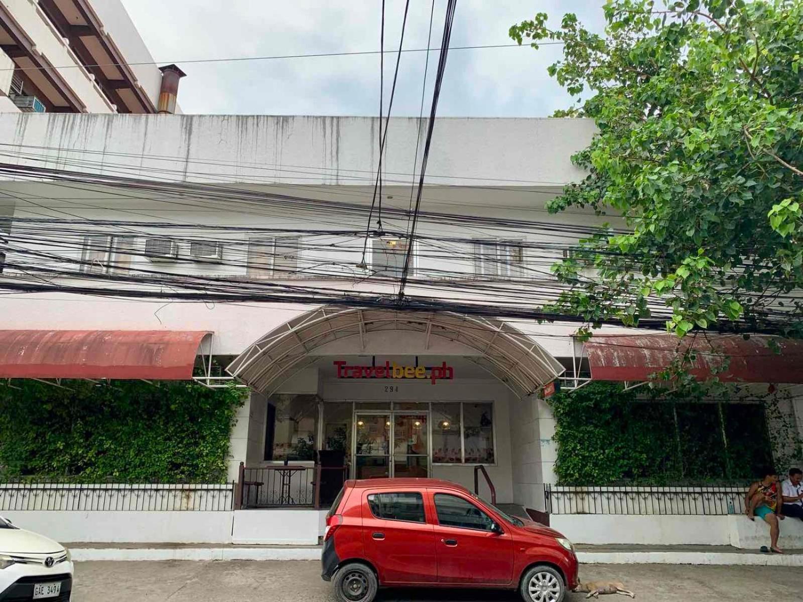 Travelbee Capitol Inn Cebú Exterior foto